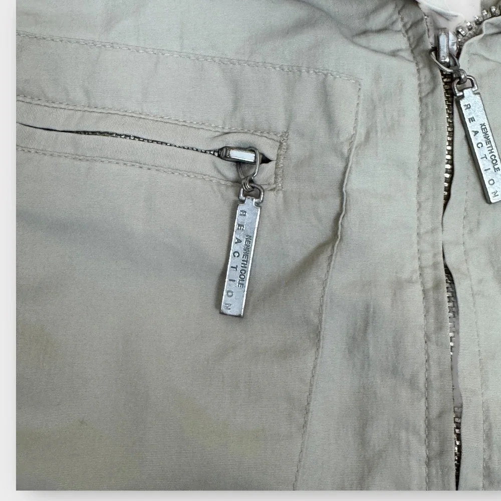 Kenneth Cole Reaction stylish practical
